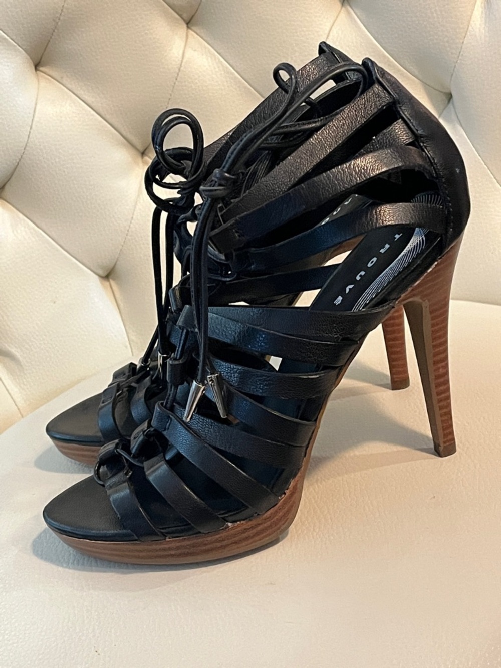 Trouve Black Leather Multi-Strap Lace-Up Heeled Sandals caged Size 8